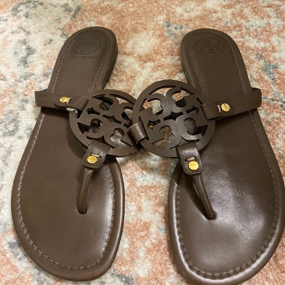 Chocolate brown Millers 9.5
